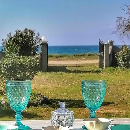 Villa Angela, Seafront Apartments, Almiros Beach Exterior photo