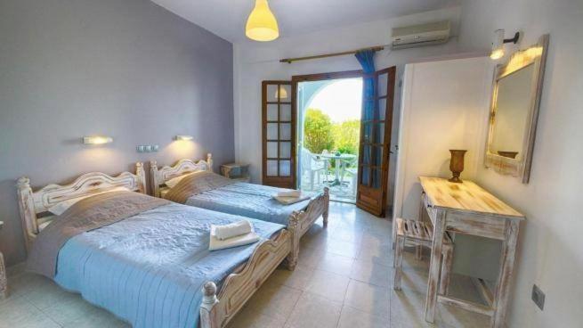 Apartment Angela, Seafront Apartments, Almiros Almiros Beach