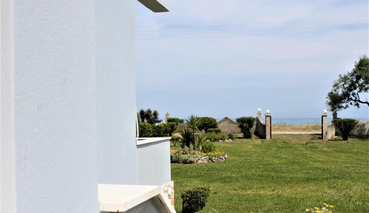 Angela, Seafront Apartments, Almiros *
