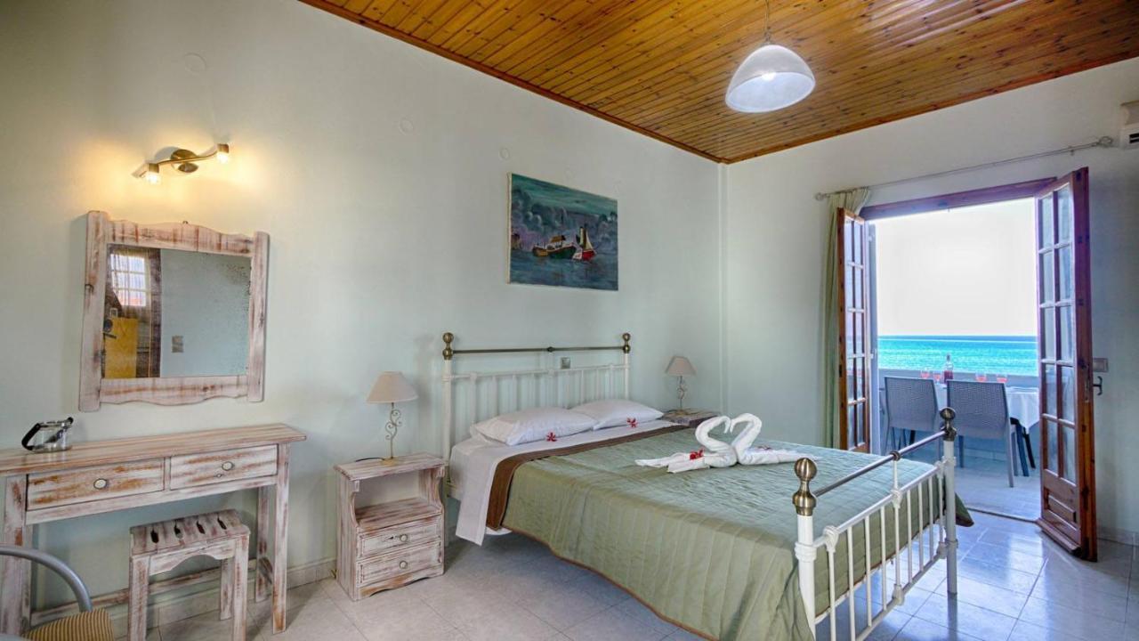 Angela, Seafront Apartments, Almiros *