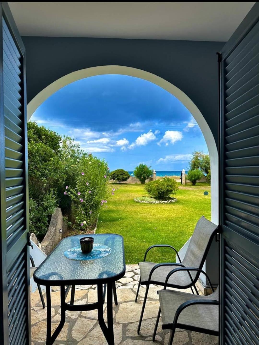 Angela, Seafront Apartments, Almiros Apartment *
