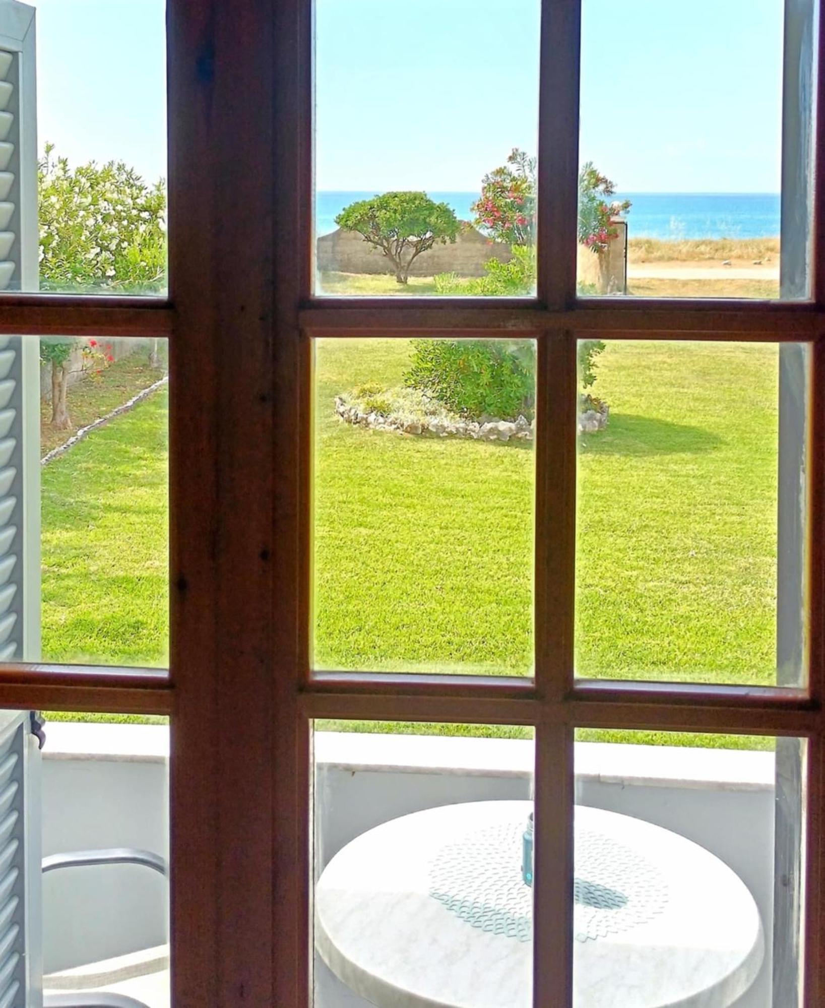 Angela, Seafront Apartments, Almiros *